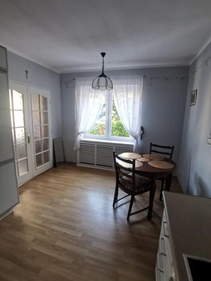 Apartament - Dom Жельона Гора Екстериор снимка